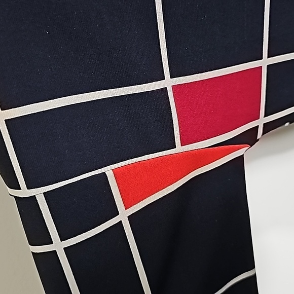 LuLaRoe Irma Shirt/dress multicolored Geometric print Size M - Picture 3 of 6